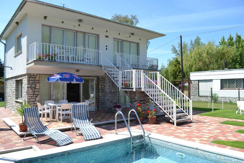 Family Home Apartment Zamárdi 部屋 写真