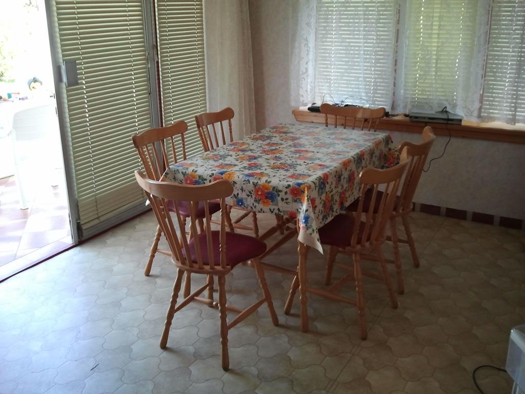 Family Home Apartment Zamárdi エクステリア 写真